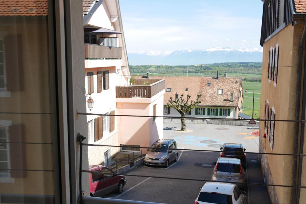 Montricher Auberge Aux Deux Sapins חדר תמונה